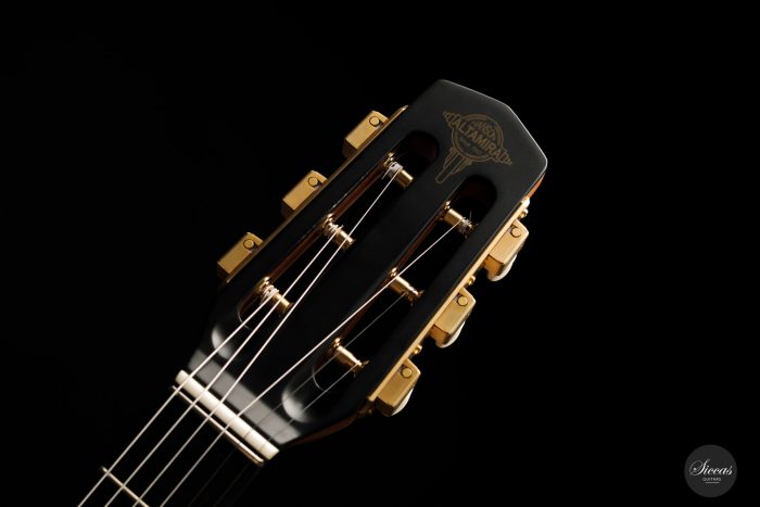 Gypsy guitar Altamira 2021 14