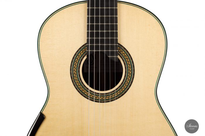 Classical guitar José Marques 2021 3