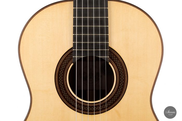 Classical guitar Ángel Gómez de Guillén 2020 3