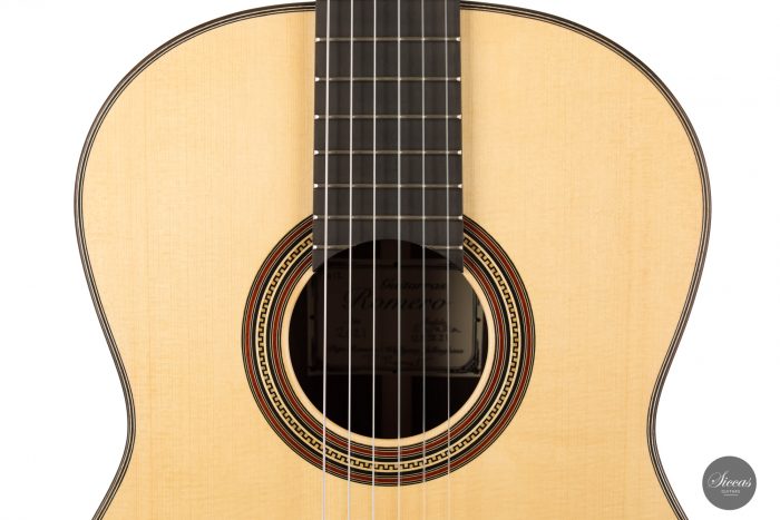 Classical guitar Pepe Romero 2021 3