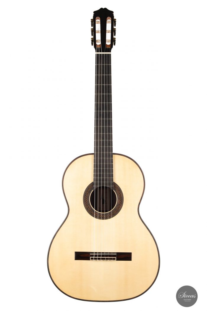Classical guitar Adriano Devoto 2021 1