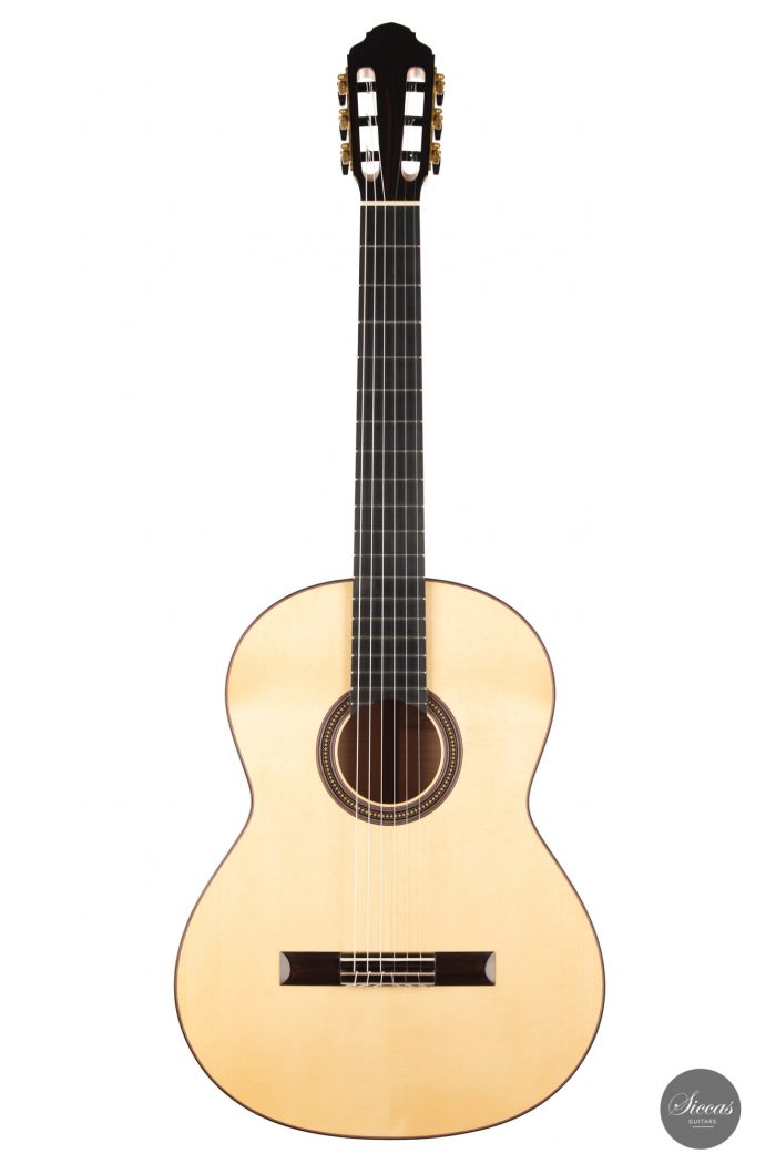 Classical guitar Francois Regis Leonard Maple 2021 1