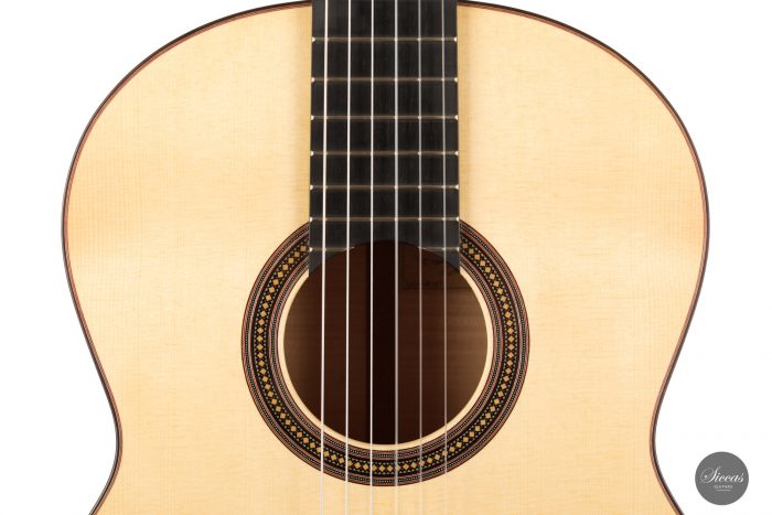 Classical guitar Francois Regis Leonard Maple 2021 3