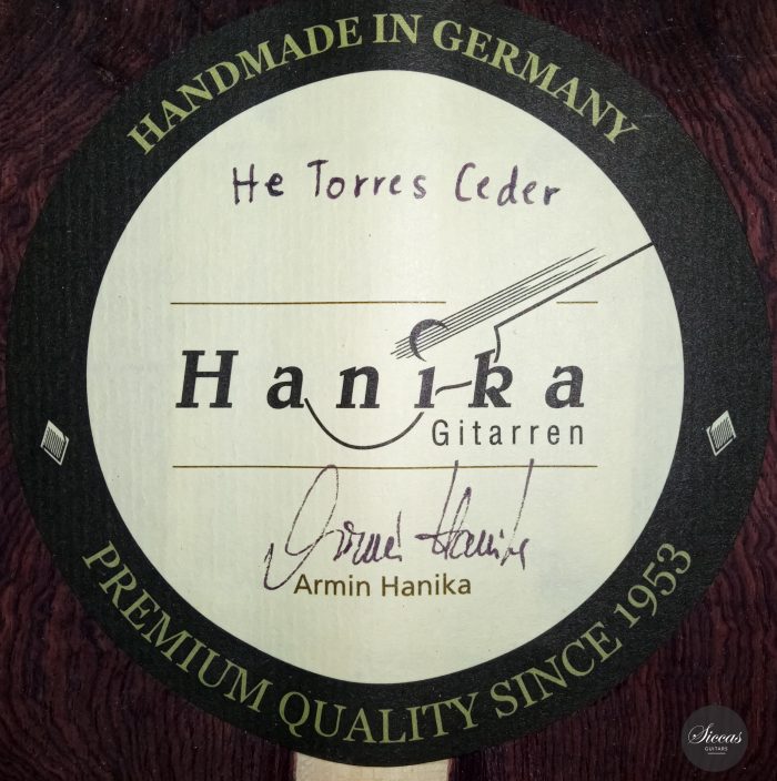 Armin Hanika Natural Torres Zeder 30