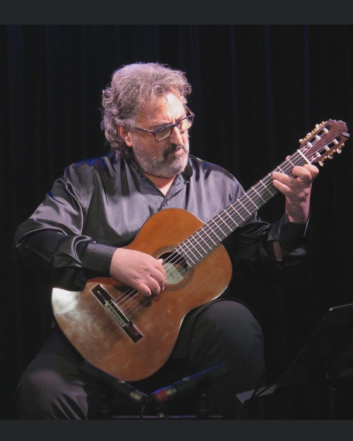 Aniello Desiderio Guitarist 1