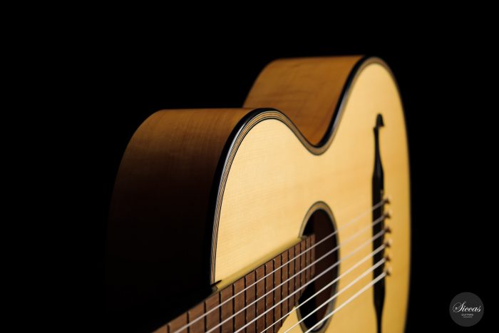Classical guitar Martin Okencia 2020 18